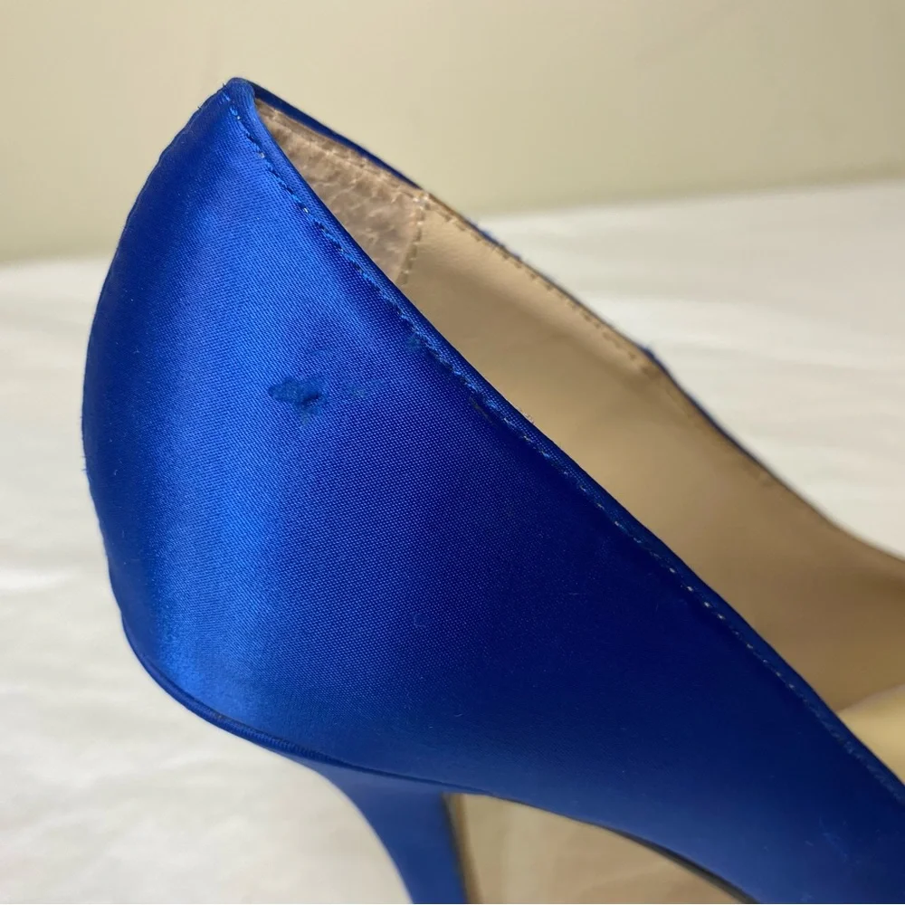 Manolo Blahnik Royal Blue Satin Pumps EU 39 - Picture 5 of 15